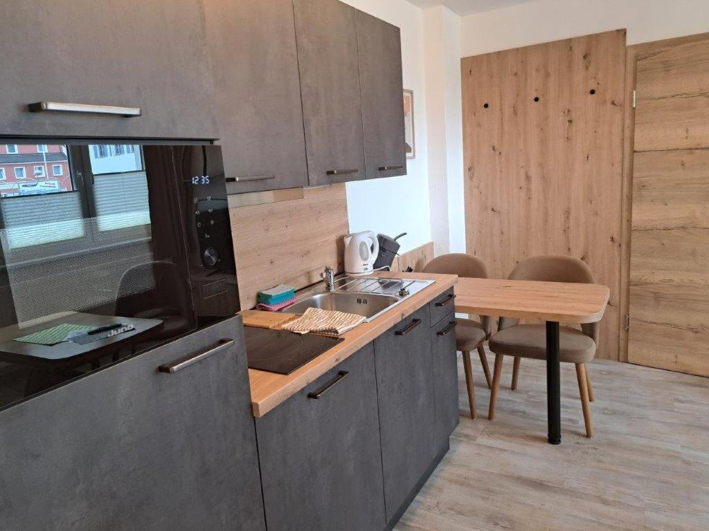 Hotel Rathausstuben Wackersdorf Zewnętrze zdjęcie