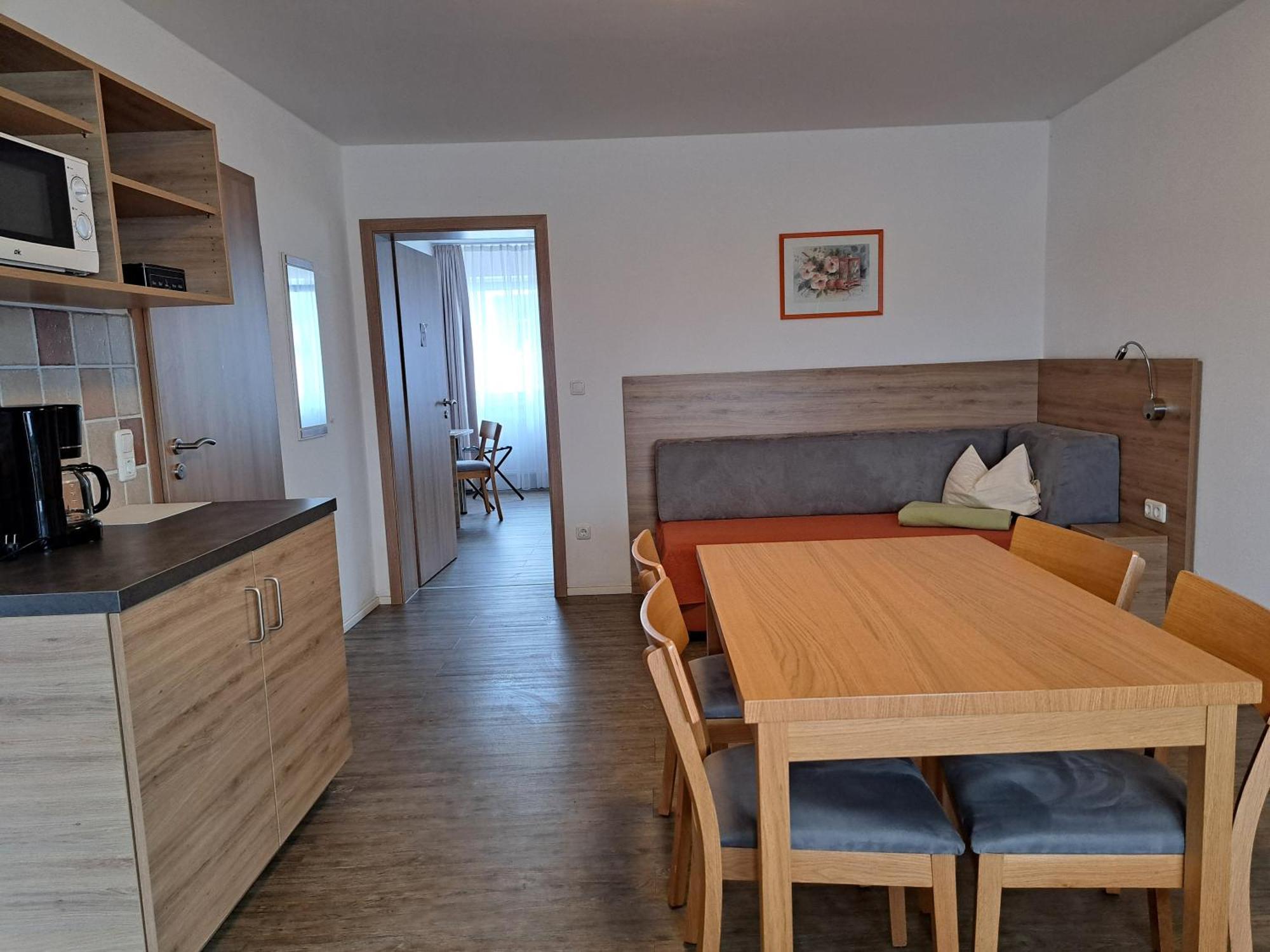 Hotel Rathausstuben Wackersdorf Zewnętrze zdjęcie