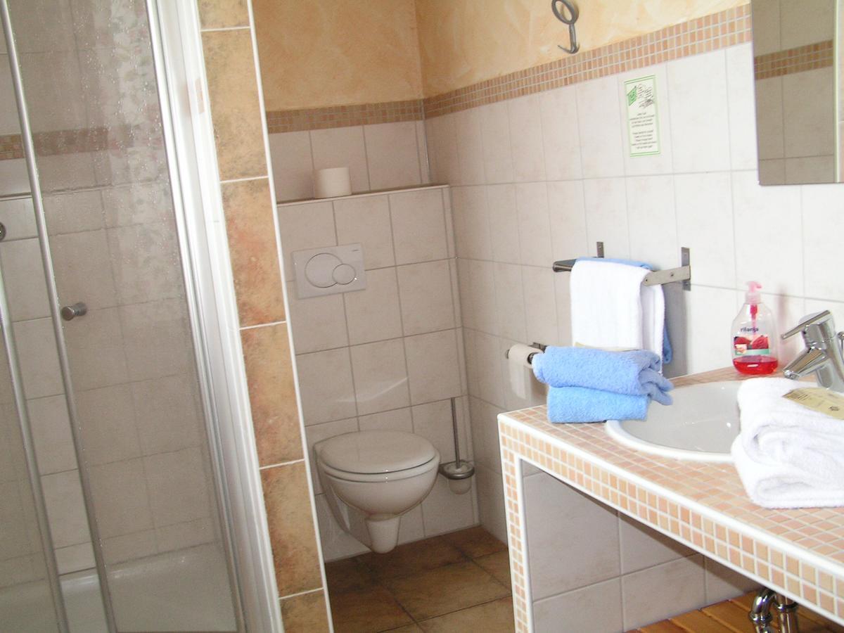 Hotel Rathausstuben Wackersdorf Zewnętrze zdjęcie